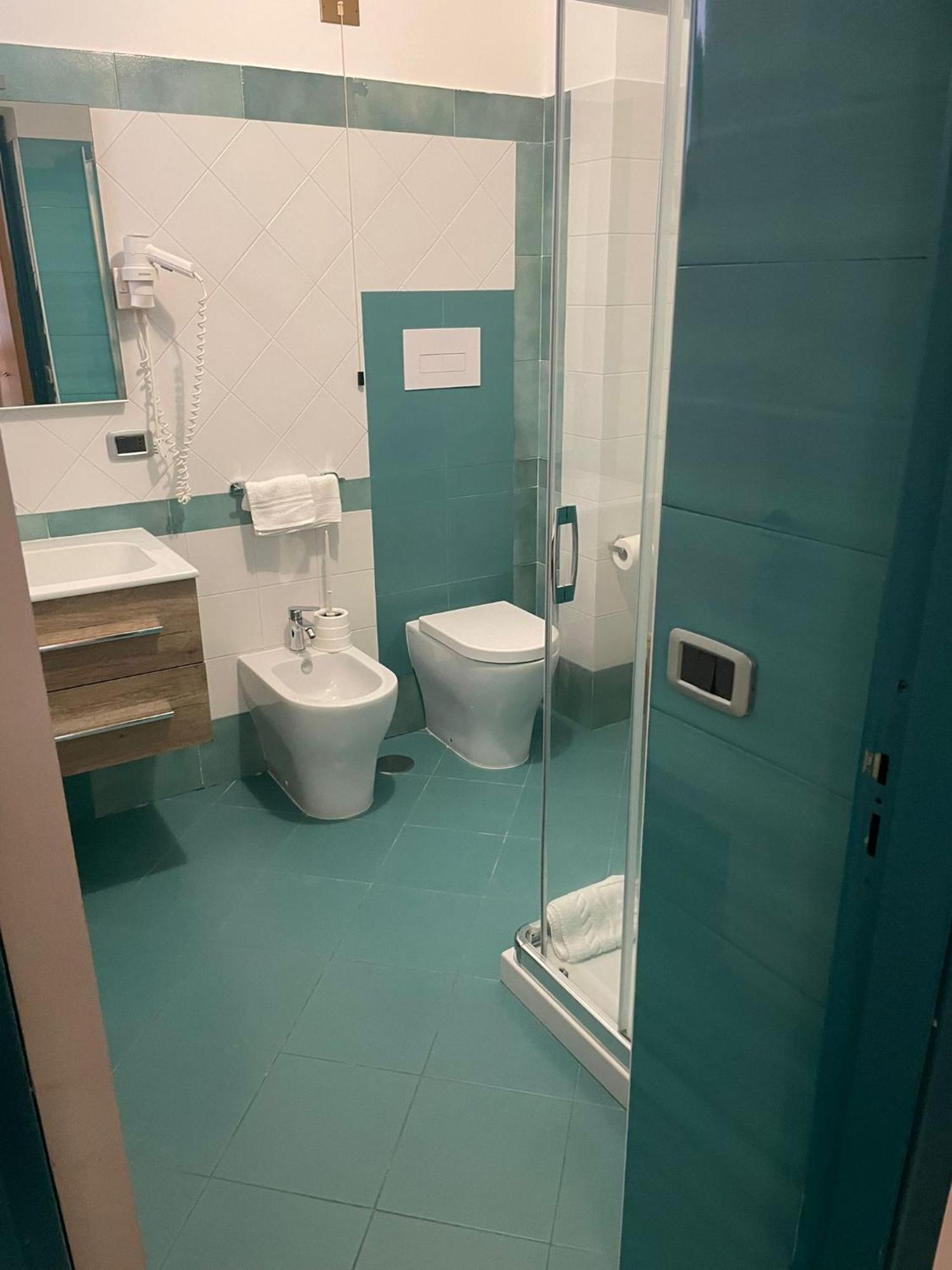 B&B Residence Eco Del Mare 팔리누로 외부 사진
