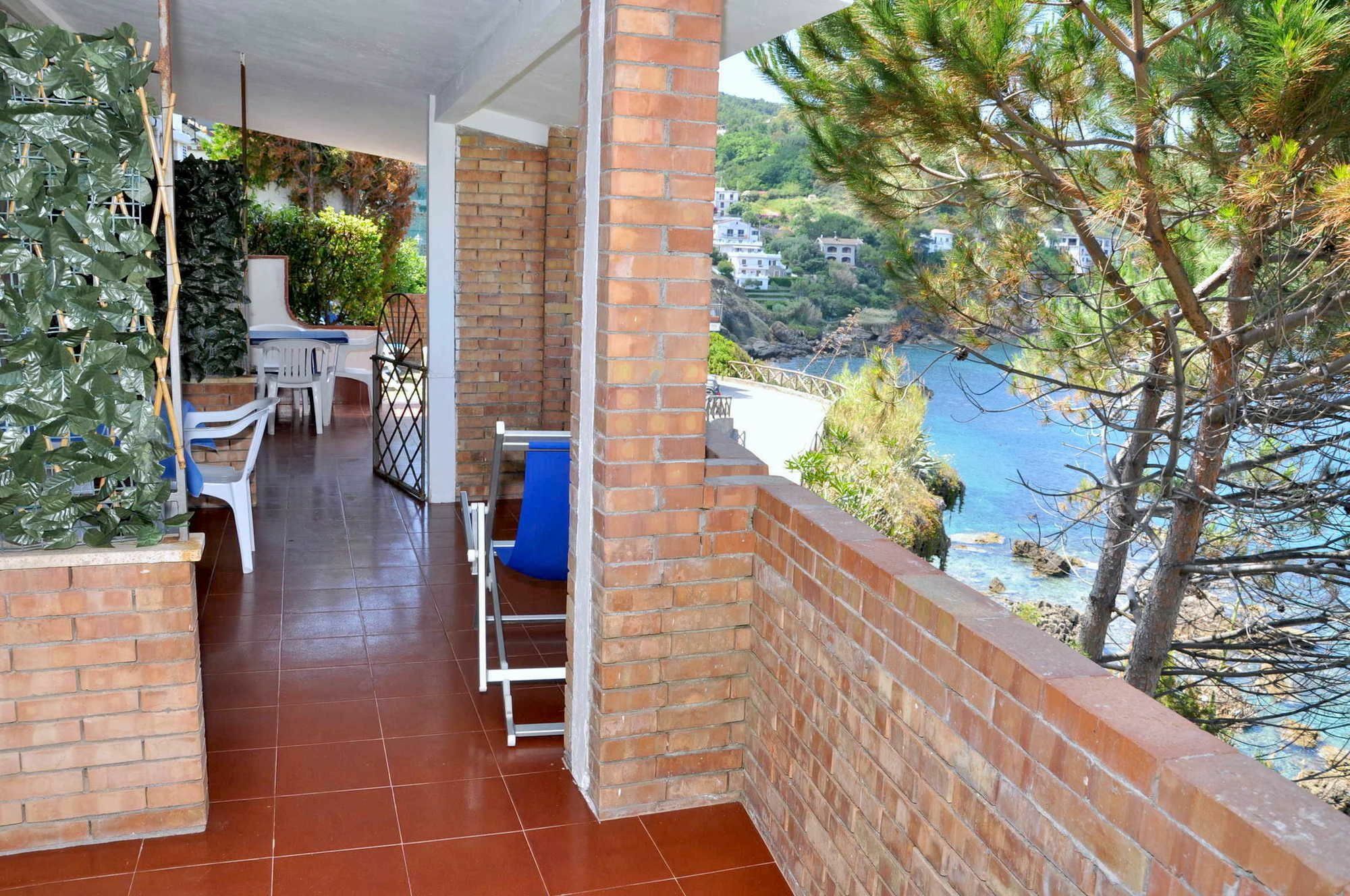 B&B Residence Eco Del Mare 팔리누로 외부 사진