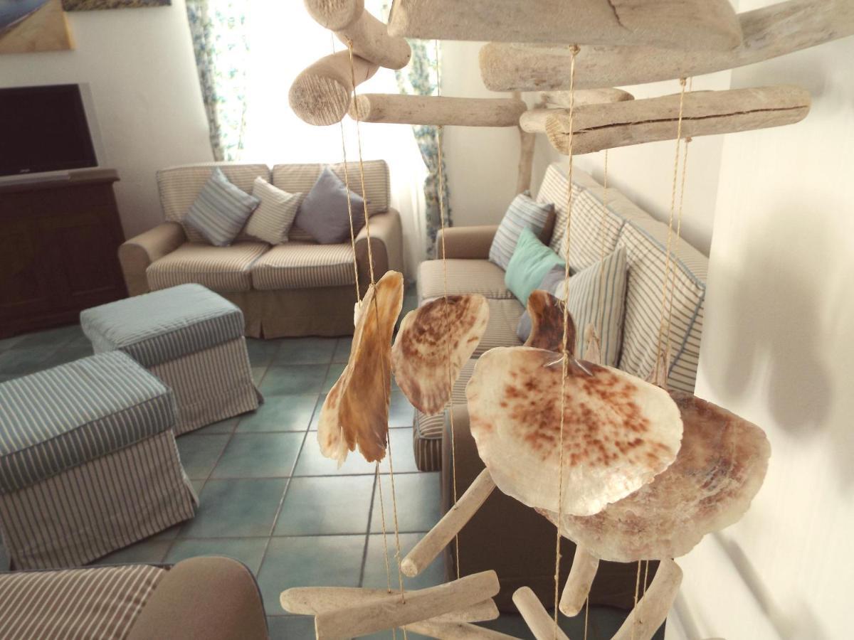 B&B Residence Eco Del Mare 팔리누로 외부 사진